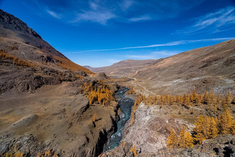 阿尔泰山景观自然阿尔泰山峡谷山