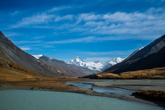 阿尔泰山景观自然阿尔泰山峡谷山