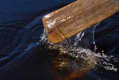 桨表面水划船桨河