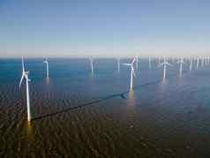 风车公园荷兰海洋风车农场巨大的涡轮机绿色能源荷兰欧洲