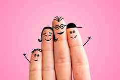 手指家庭概念快乐的手指家庭微笑粉红色的背景