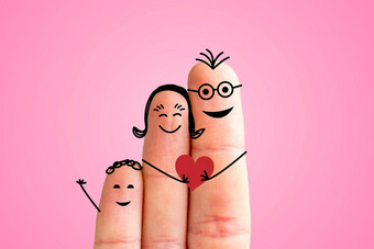 手指家庭概念<strong>快乐</strong>的手指家庭微笑粉红色的背景