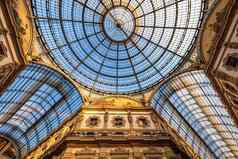 体系结构米兰时尚画廊意大利圆顶屋顶建筑细节