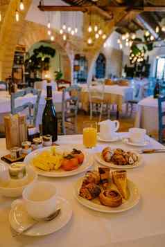 早餐奢侈品意大利餐厅酒店咖啡croisants