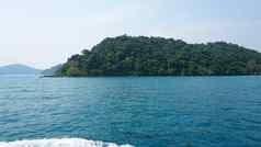 旅行海泰国船绿色岛屿
