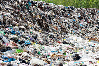 山垃圾大退化垃圾桩桩臭有毒残留浪费塑料瓶类型塑料浪费网站垃圾转储垃圾填埋场污染概念