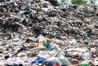 山垃圾大退化垃圾桩桩臭有毒残留浪费塑料瓶类型塑料浪费网站垃圾转储垃圾填埋场污染概念