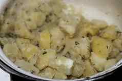 土豆莳萝锅