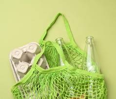 可重用的绿色纺织购物袋空瓶蛋纸箱