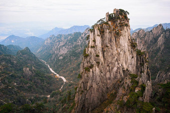 辛峰黄山山黄色的山安徽中国