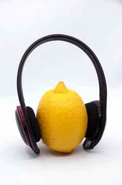 黄色的柠檬耳机
