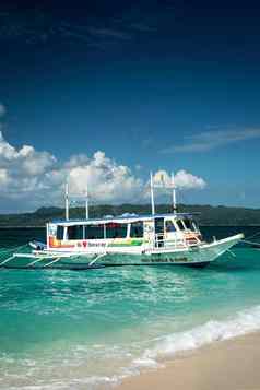 旅游船普克珠贝海滩热带长滩岛岛菲律宾