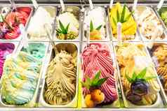 意大利意式冰激凌冰奶油口味现代商店显示