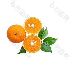 孤立的橙色一半片绿色叶子前视图<strong>打孔</strong>西特斯水果健康的食物汁