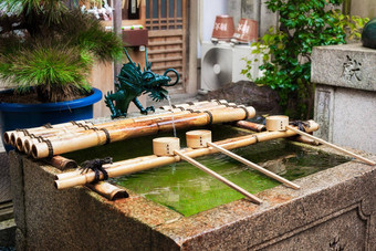 水清洗展馆仪式净化西木天满宫神社《京都议定书》日本