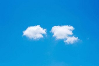 最小的自然白色云蓝色的天空背景白天照片自然云自由自然概念