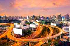 城市景观视图高速公路现代建筑中心曼谷泰国高速公路基础设施运输大城市