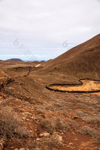 石头科拉尔Fuerteventura自然小道Corralejo死的Jable夏天