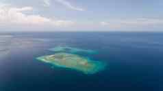 珊瑚礁环礁巴厘岛