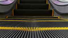 低角毛圈的角度来看视图现代自动扶梯楼梯自动化电梯机制黄色的行楼梯照亮紫色的光未来主义的空机械楼梯移动直