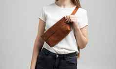 女孩白色上衣皮革棕色（的）手工制作的袋肩膀设计师棕色（的）香蕉袋女人工作室舒适的小袋走