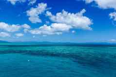 伟大的障碍礁一个阳光明媚标签凯恩斯澳大利亚