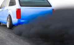 空气污染危机城市柴油车辆排气管路