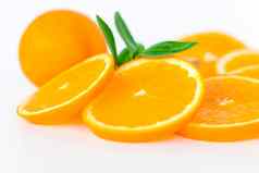 减少橙色白色背景自然橙色水果减少片维生素