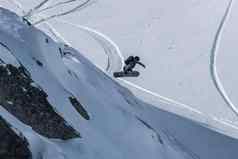 滑雪者行动自由滑雪世界之旅一步命令阿尔卡利斯安道尔冬天