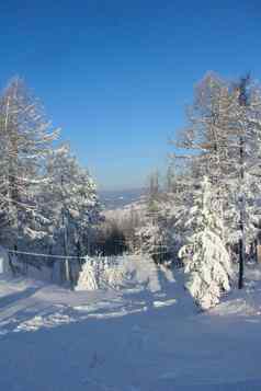 冬天雪山景观