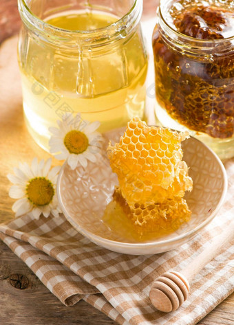 关闭蜂窝蜂蜜玻璃Jar