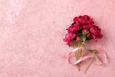 花束美丽的牡丹粉红色的丝带颜色背景空间文本