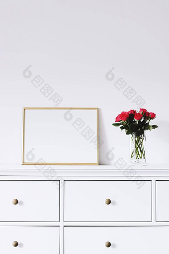 金水平框架花束玫瑰花白色家具奢侈品首页装饰设计模型创建