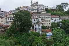 黄金黑色城市街视图巴西南美国