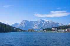 湖Misurina自然景观白云石山脉阿尔卑斯山脉意大利欧洲