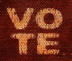 词投票砖墙