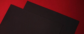 黑色的论文红色的背景办公室文具平铺奢侈品品牌平躺品牌身份设计模型