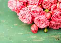 美丽的花花背景粉红色的玫瑰花花束背景