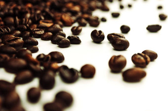 烤咖啡豆子桩孤立的白色背景纹理烤咖啡豆子特殊的技术糖淀粉脂肪乳化咖啡石油