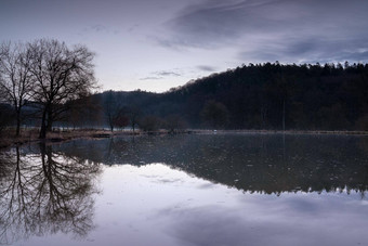 鱼池bergisches土地德国