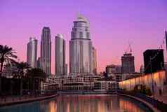 12月迪拜阿联酋美丽的视图地址酒店露天市场巴哈尔迪拜购物中心建筑捕获日落时间迪拜购物中心大道迪拜阿联酋