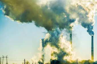 吸烟工厂烟囱环境问题<strong>污染环境</strong>空气大城市气候改变生态全球气候变暖天空烟雾缭绕的有毒物质烟尘工厂