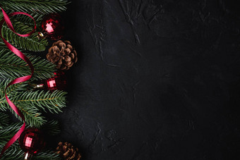 圣诞节假期作文红色的丝带点缀小玩意装饰枞树形松视锥细胞复制空间