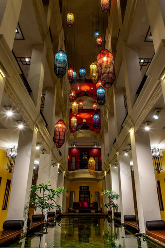 室内中国人风格上海大厦曼谷美丽的传统的中国人竹子挂灯笼耀华力