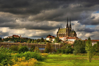 图标布尔诺城市的古老的教堂城堡斯皮尔伯克捷克共和国欧洲Hdr照片