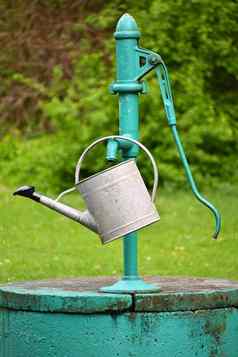 经典手泵水水壶浇水花园