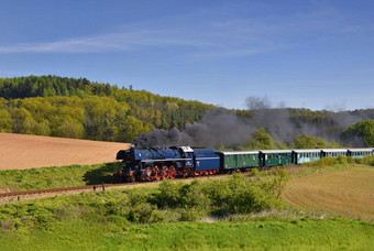 历史蒸汽火车特别<strong>推出</strong>了捷克蒸汽火车旅行旅行捷克共和国