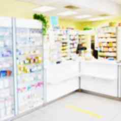 模糊背景室内药店货物展示了药物维生素健康商店概念医学健康的生活方式