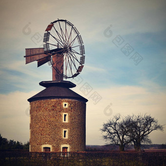 美丽的风车日落天空云鲁普雷赫托夫捷克共和国欧洲