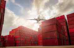 飞机飞行容器物流容器危机运费运输物流行业容器船出口物流容器港卡车运输空气运输